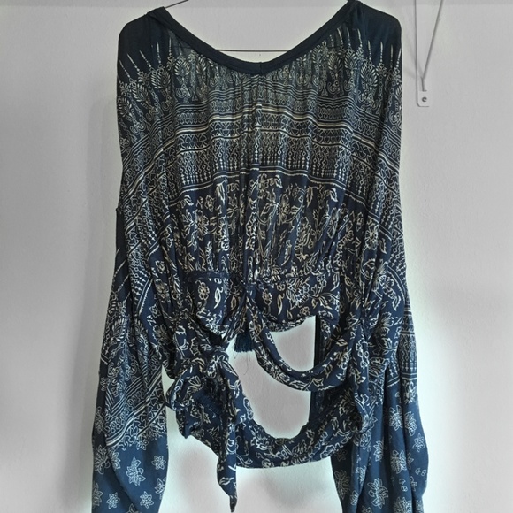 Free People Flowy Boho Blue Long Sleeve Top - Picture 2 of 5